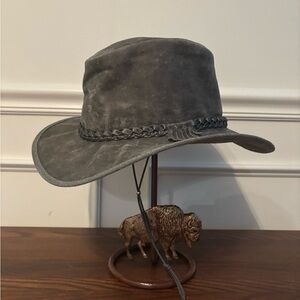 Men's Charcoal Leather Hat with Braided Detail